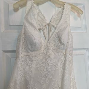 David’s Bridal Lace Wedding Dress